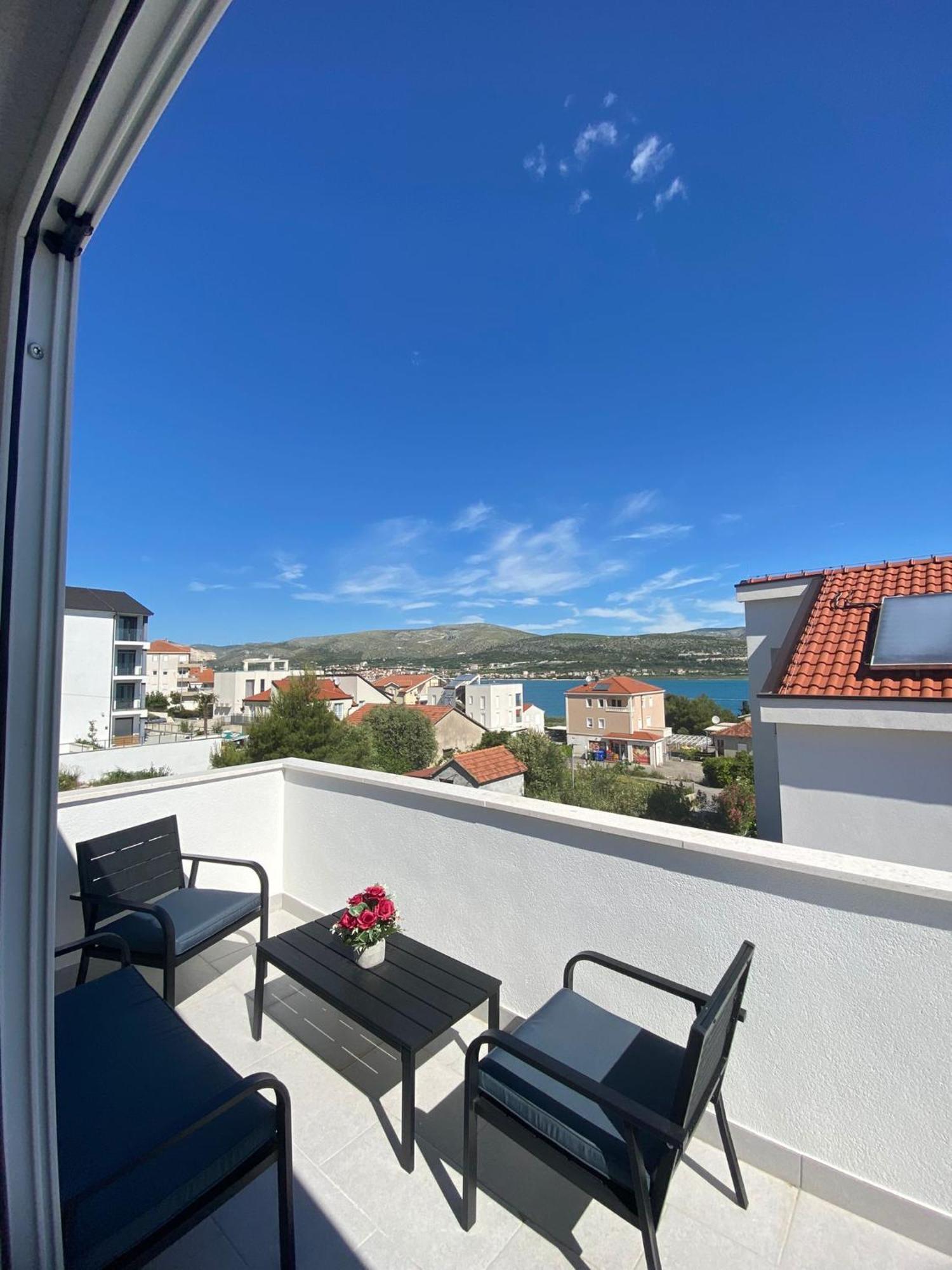 Apartments Paola Trogir Luaran gambar