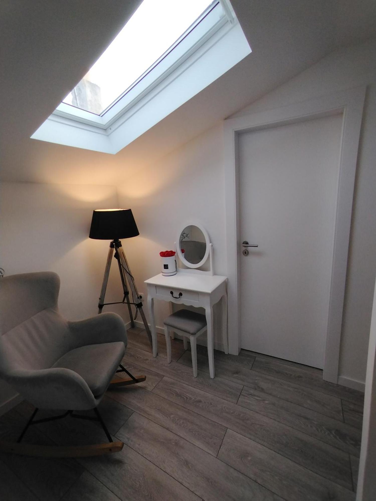 Apartments Paola Trogir Bilik gambar