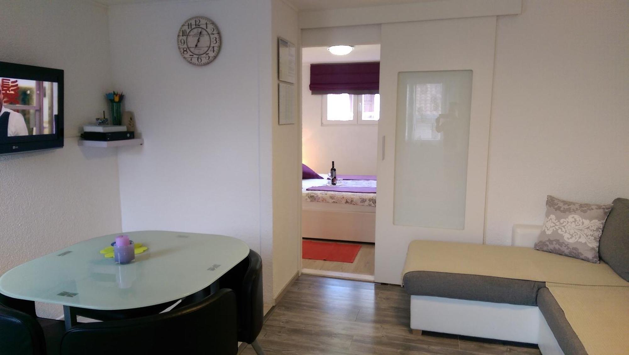 Apartments Paola Trogir Bilik gambar