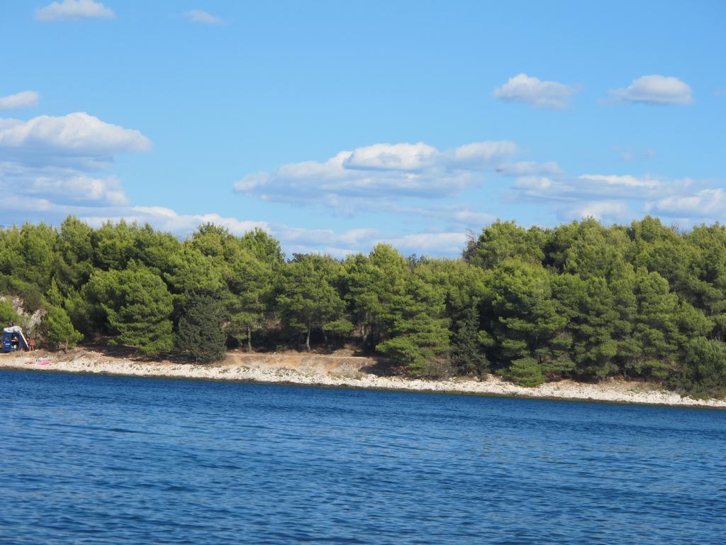 Apartments Paola Trogir Luaran gambar